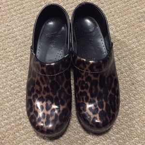 Dansko leopard clogs 39
